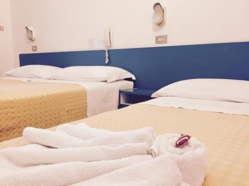 Hotel Till 里米尼 外观 照片