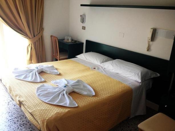 Hotel Till 里米尼 外观 照片